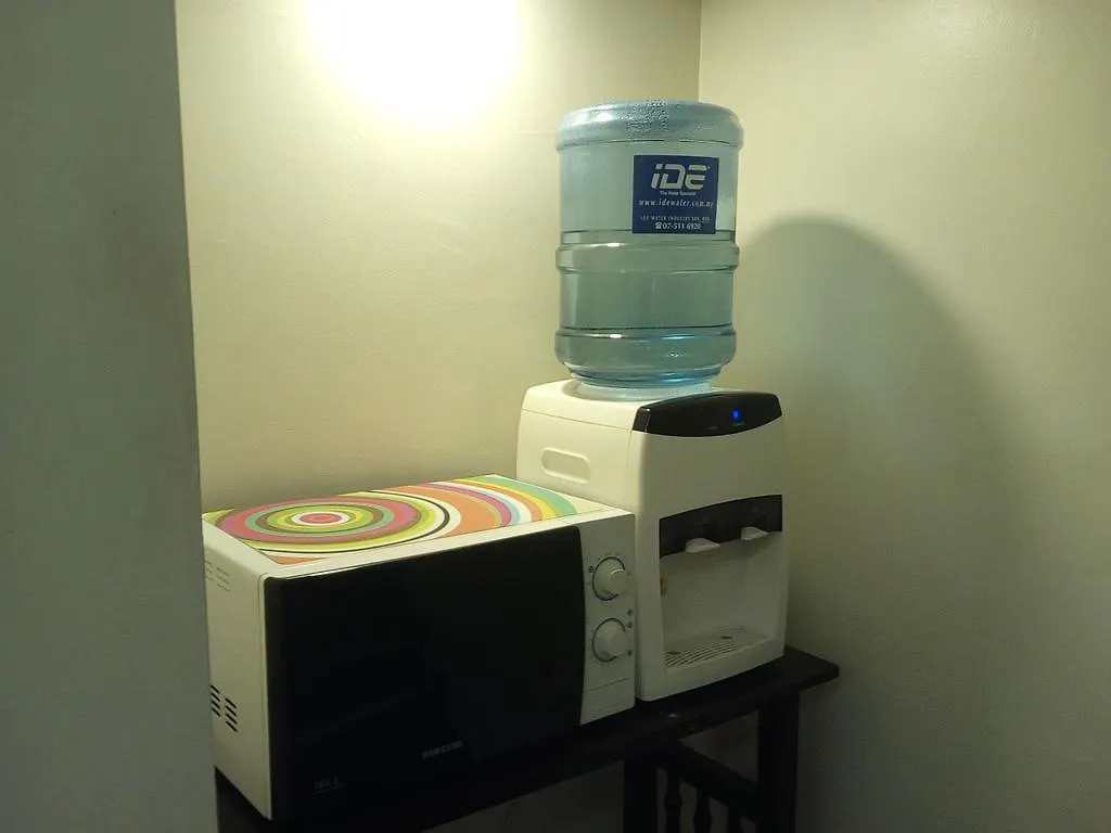 Vitro Hotel جوهر بهرو